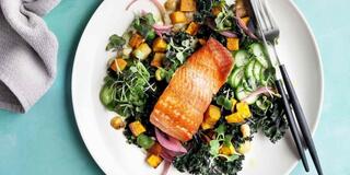 Bác sĩ chỉ ra khung giờ ăn tối lý tưởng để đốt mỡ