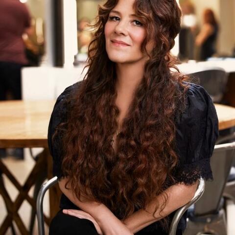 Ba kiểu nhuộm khiến phụ nữ trung niên trông già hơn tuổi