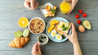 4 dưỡng chất giúp phụ nữ tiền mãn kinh giữ dáng thon