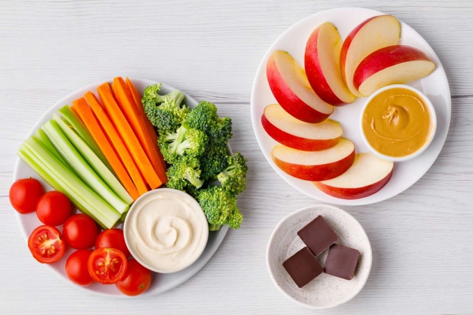 Tăng cường thực phẩm giàu chất xơ, protein chất lượng cao giúp giảm mỡ bụng.