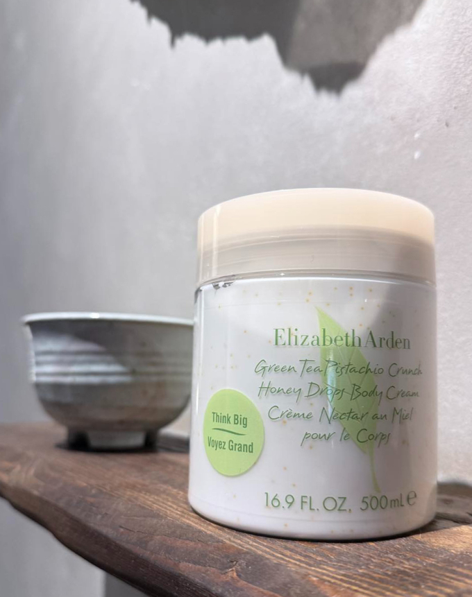 Hũ kem dưỡng được Phương Linh mua 5 lần